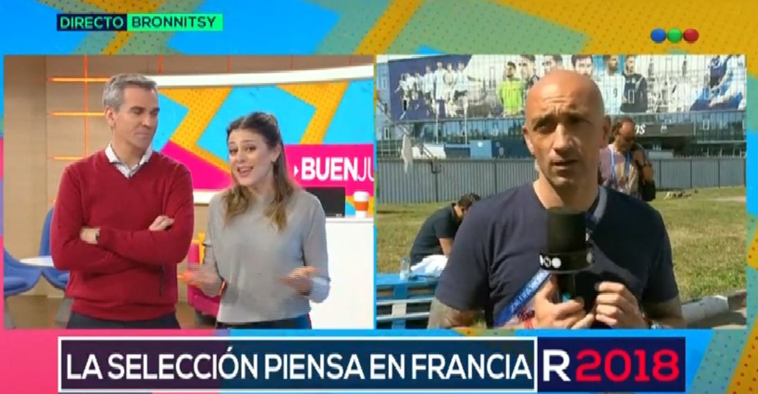 #BuenJueves #Rusia2018 <a href="/Maru_Gandara/">Maru Gándara</a> ya le está garroneando un regalito de Rusia a <a href="/ramapantorotto/">Rama Pantorotto</a>. ¿Se lo traerá? 🎁 telefenoticias.com.ar/VIVO