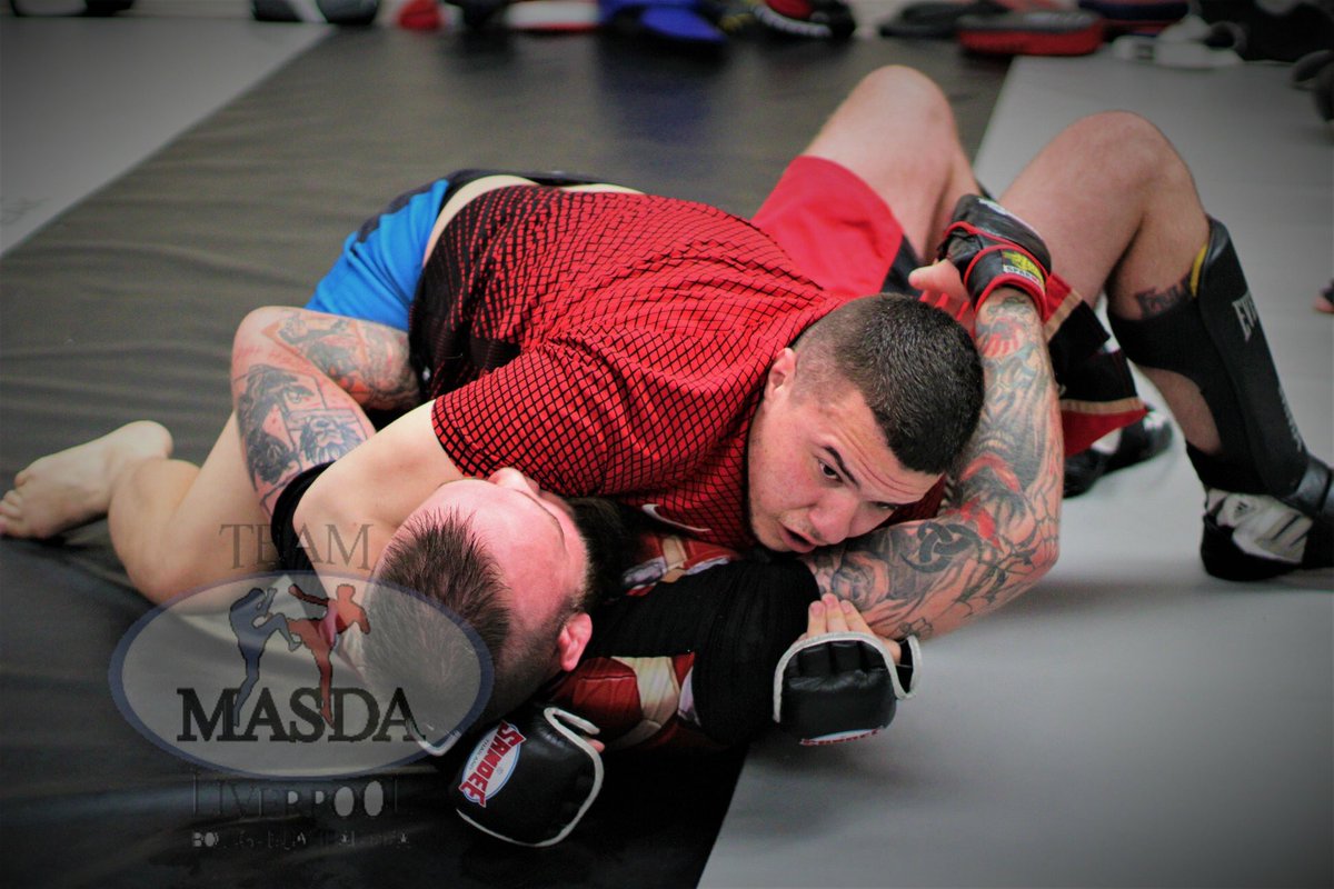 ☀️☀️☀️☀️
Just because the weather is still nice today doesn’t mean you have to miss training! ❌
You’ve got the weekend to relax and sunbathe! So get in tonight and earn your weekend chill ✅
😎😎😎😎
#masdagym #mma #masdagymliverpool #masda #wrestling #gym #training
