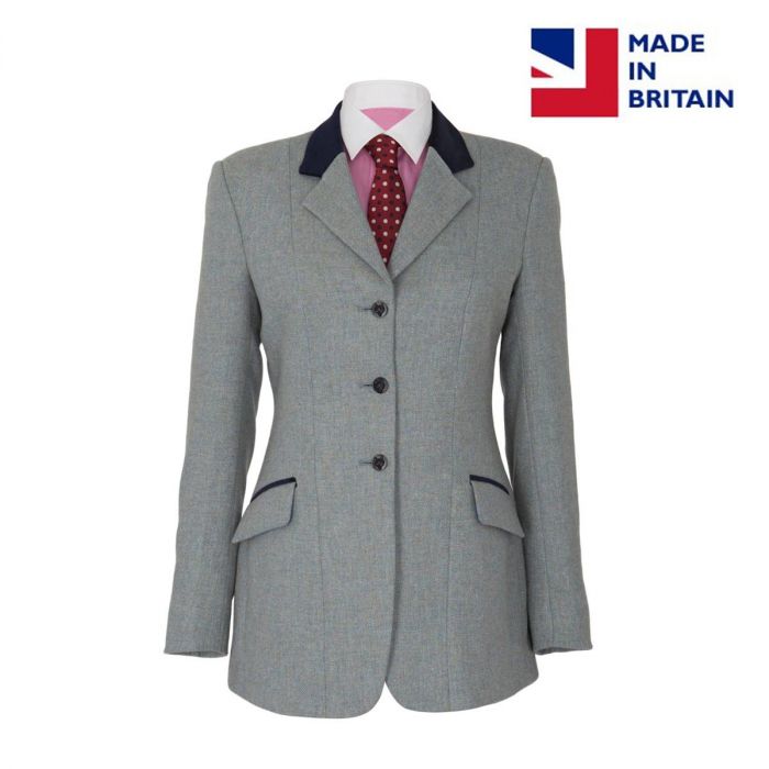 Thursday Tweed - The Stoneleigh Hacking Jacket in Green and Oak is turning heads. 
AND save 30% when you join the One Club harryhall.com/harry-hall-sto… #madeinbritain #horseandrider #harryhall #harryhalloneclub #showing #dressage