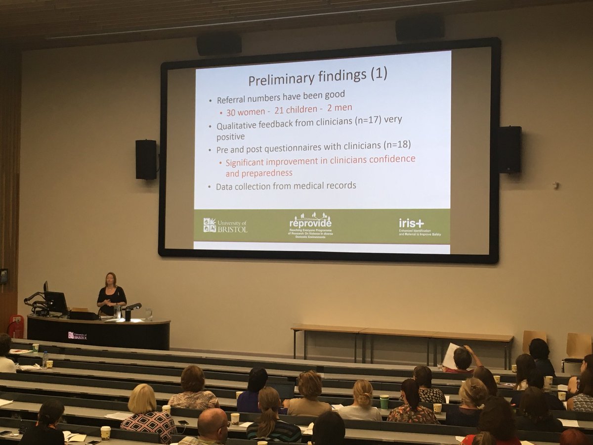 Lis Bates tweet media