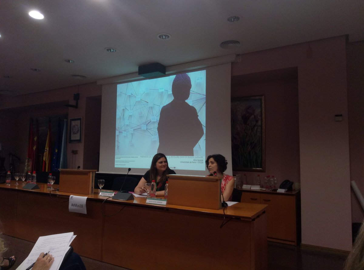 Luminariaeduca's tweet photo. “La educación la veo como un espacio de transformación.”
Alice Semedo de la Universidad do Porto en #eMus18 @UMU #AMUREM https://t.co/GAtjjjA6Z5
