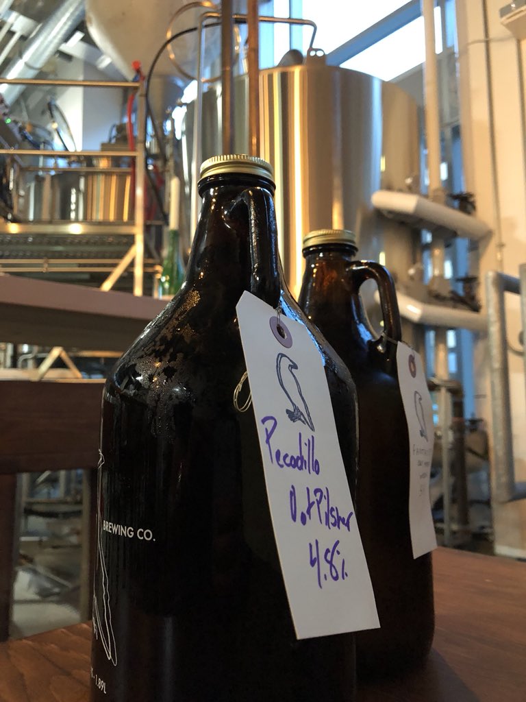 EricoTheriault's tweet photo. Made it to @2CrowsBrewing last night....picked up a couple of Growlers for the long weekend #Fantacity &amp; #Pecadillo should be a fine #CanadaDay weekend end #Summer #LocalBrew #CraftBeer #Halifax #NovaScotia https://t.co/JbhknnDBsF