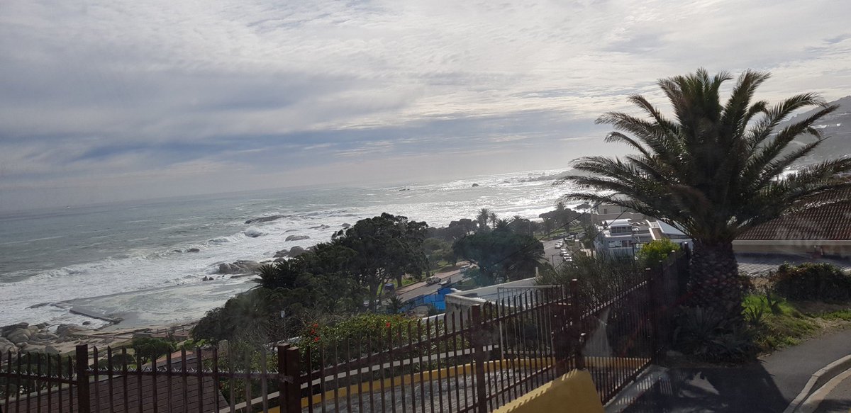 I'm at Sandbar in Cape Town, Western Cape w/ @altasmujgan swarmapp.com/c/4mht5LqnKdX