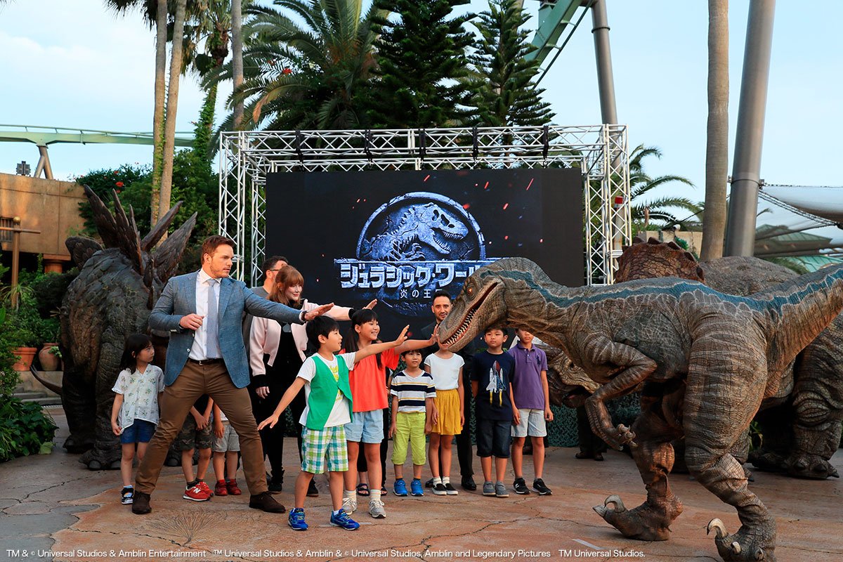 Chris Pratt Just Had The Best Time At Universal Studios Japan Chris Pratt Just Had The Best Time At Universal Studios Japan