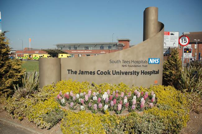DiamondsStudy's tweet image. Another patient recruited to the @DiamondsStudy at James Cook University Hospital @SouthTees today. Well done team!