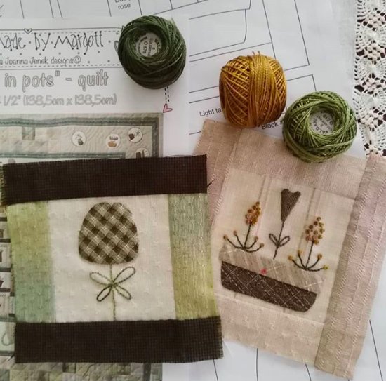 Block of Plants in Pots by Margot using #Valdani threads
instagram.com/montse.badia/
#fetamà #hechoamamo #handmade #quilting #quilter #patchwork #appliquick #broderie #handmadebymargott #treballsmontseb #igersterrassa #japaneseyarndyefabric