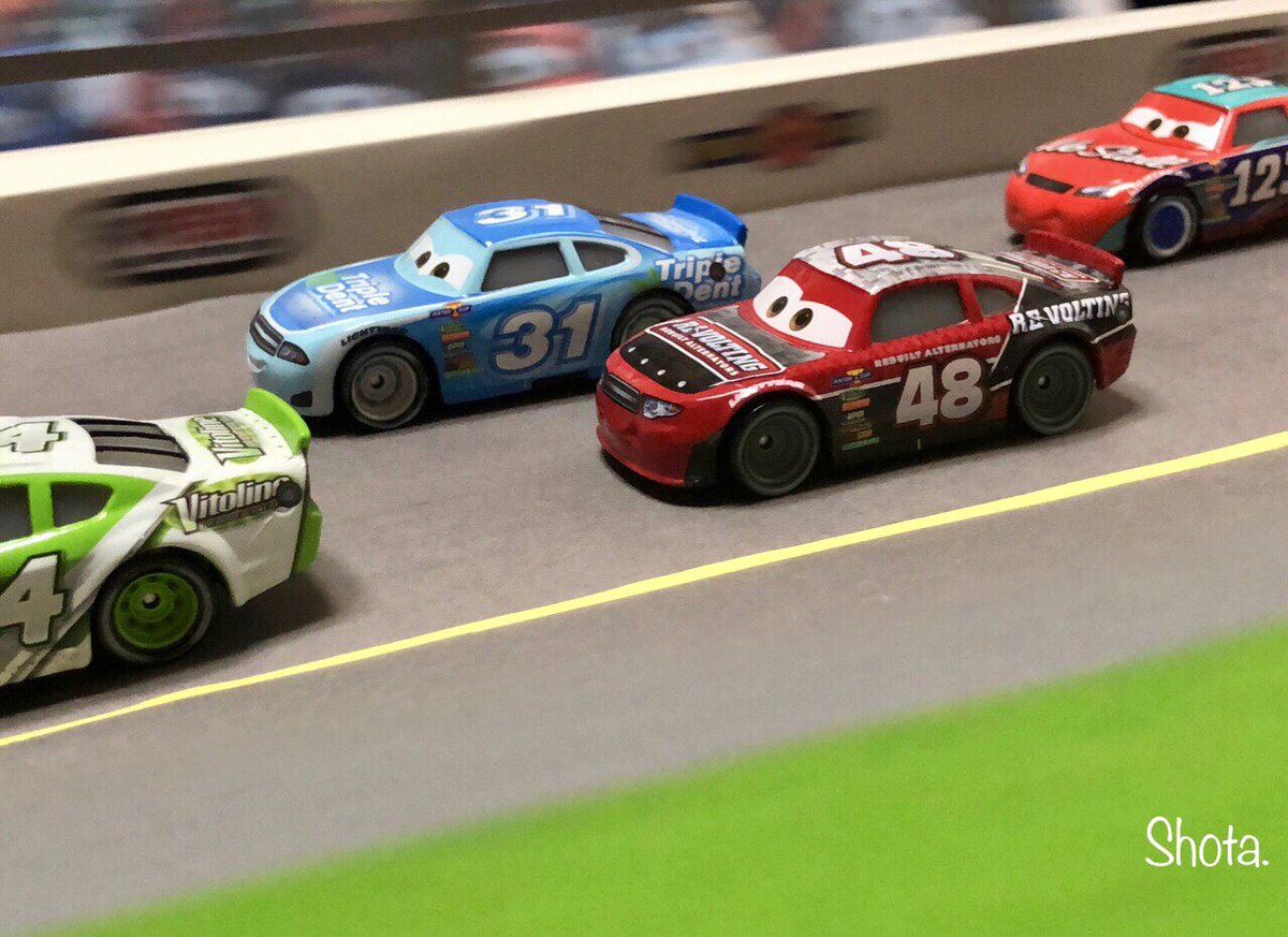 31 Terry Kargas #48 T.G. Castlenut 今日新入りさんの2台をメインに