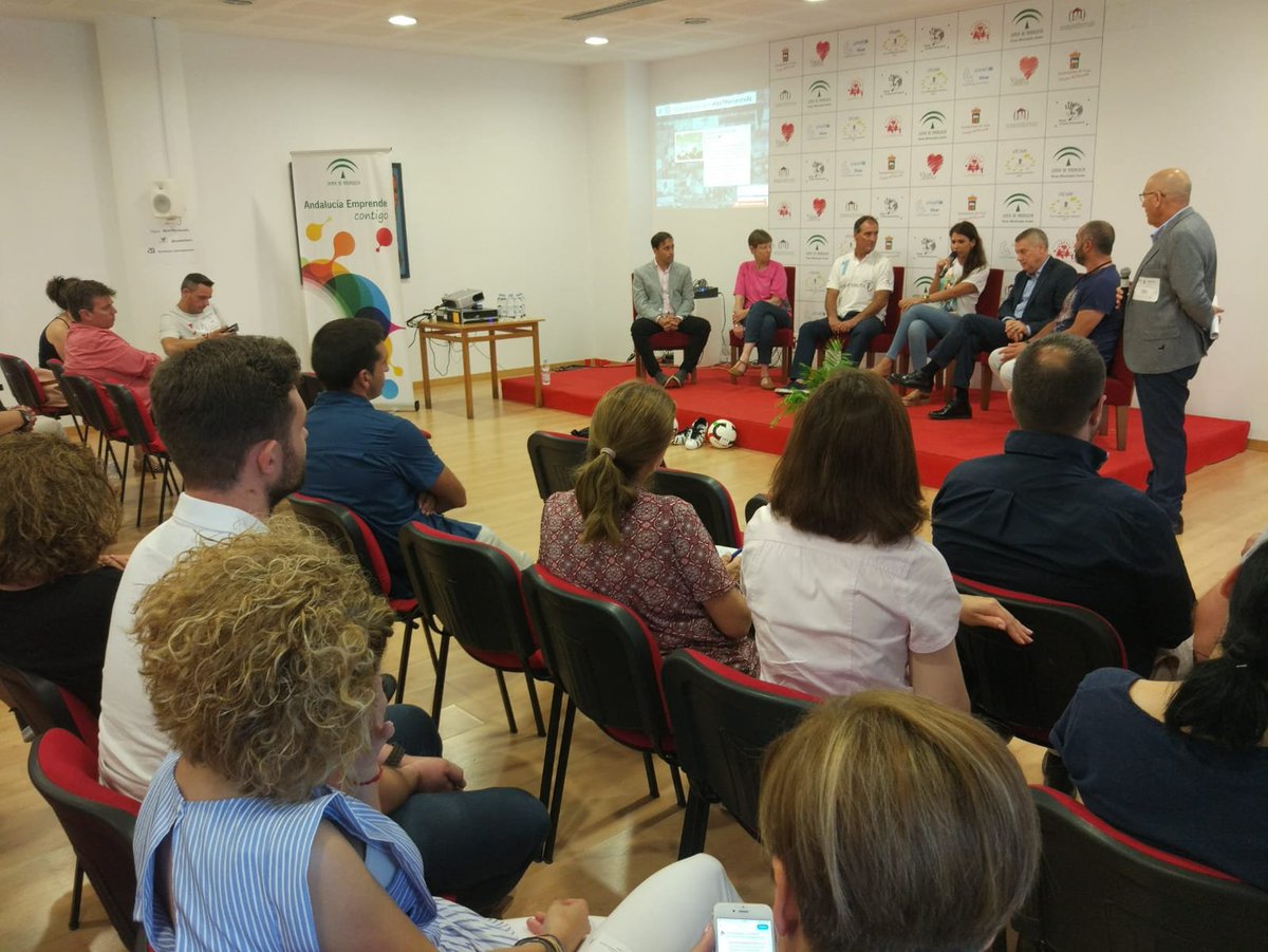 cadealmeria's tweet photo. No hay que confundir el ocio con el negocio. Personas con capacidad de hacer un plan de negocio. #AlMihras #personaltrainer #DXTPonienteAL @aemprende #UnicaActiva #Almería @ConocimientoAnd https://t.co/wBefwsyArN https://t.co/xUUharA9Z7