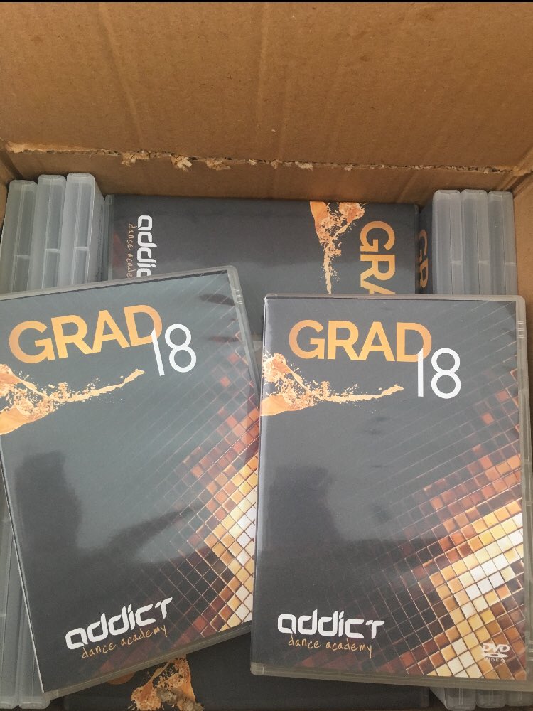 ADAdancecollege's tweet image. Thank you mr postman ! I know what I’ll be watching tonight #bestendofyearshowaround #grad18 #imaaddict