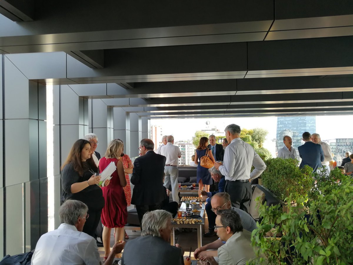 Live from #AperiProspera!