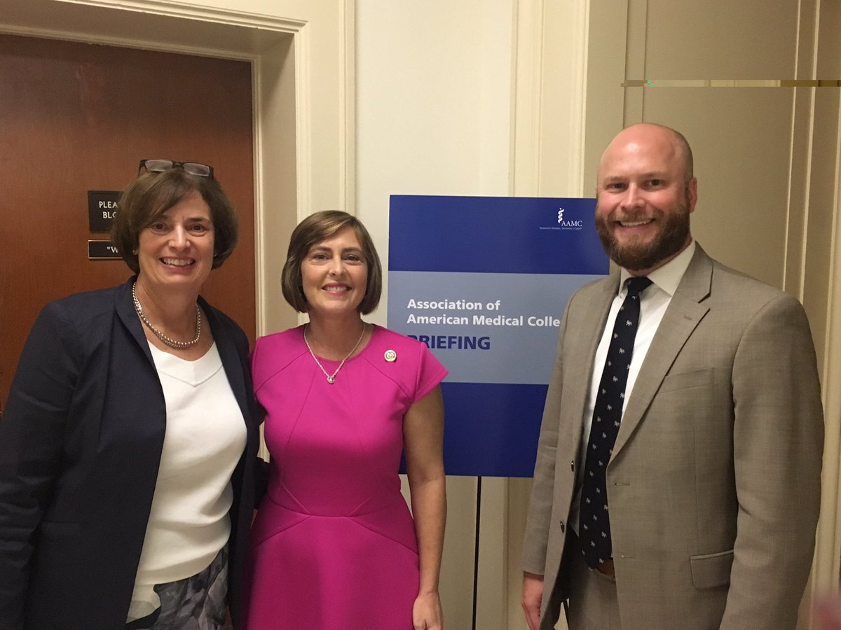 MatthewShick's tweet image. Thanks @USRepKCastor for hosting a Congressional Academic Medicine Caucus briefing with @AAMCtoday on critical @HRSAgov pipeline and workforce programs!