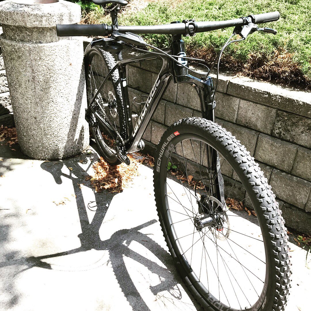 ZiggysCycleKW's tweet photo. The future has arrive @RideCannondale The all New F-Si the fastest hardtail! Built speed with the Lefty Ocho... #forthosewithseriousissues #leftyocho #fsi #mountainbike #hardtail https://t.co/u3zrFSovwl