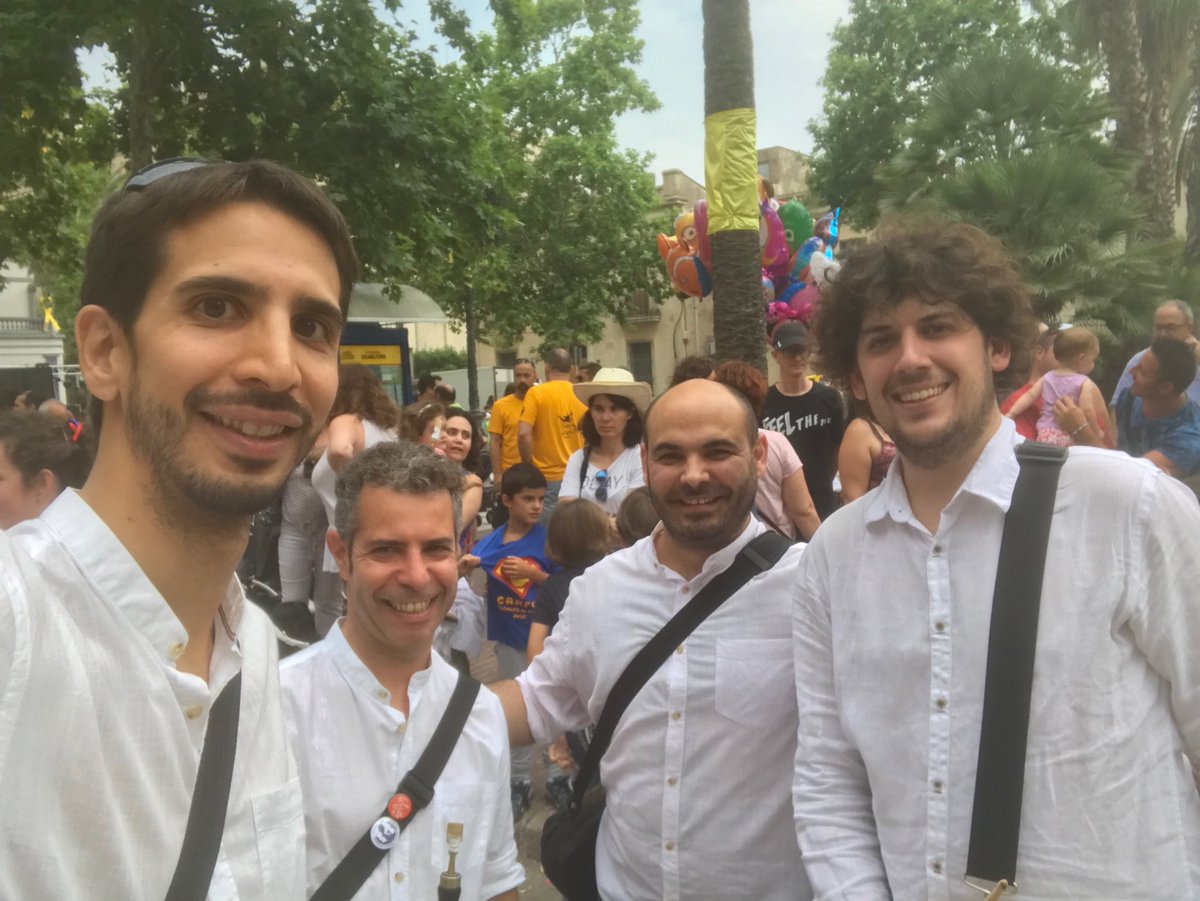 Un any més, gaudint de la FM de Ribes amb la millor colla de bastoners! #SantPere2018 #pentacontents #devolta