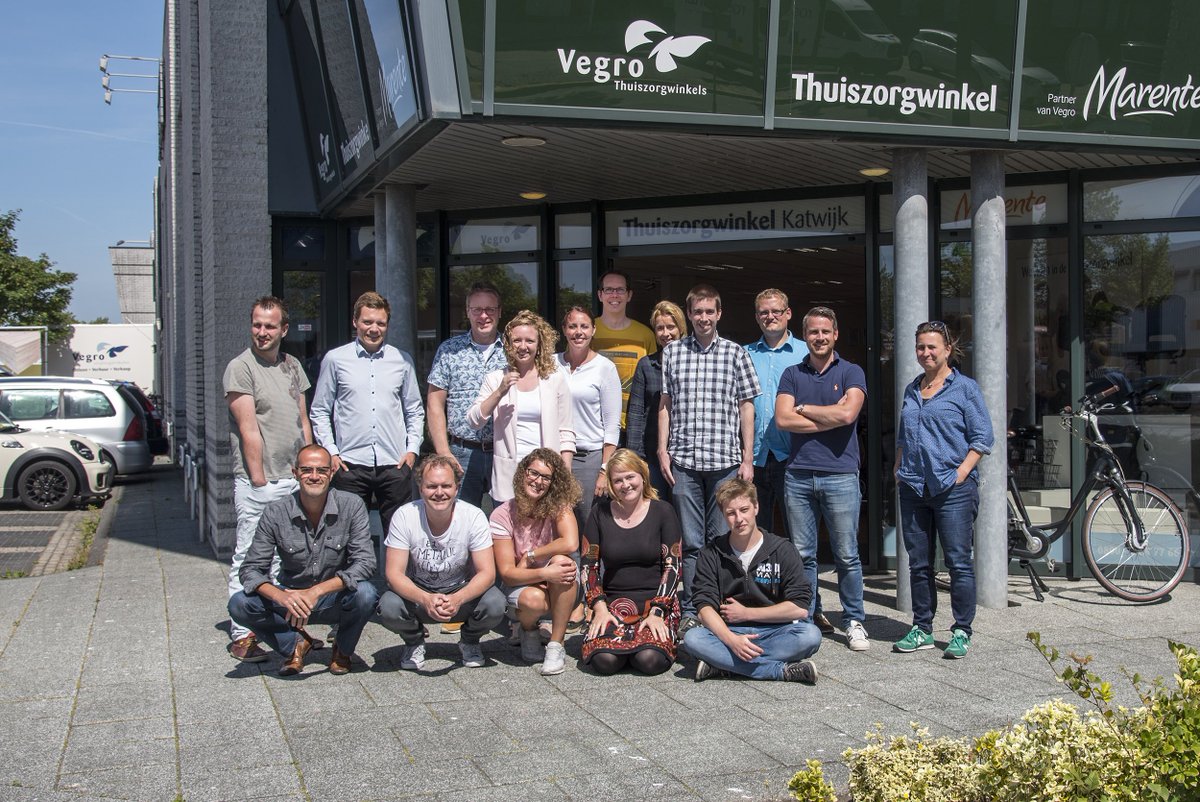 Vandaag is onze nieuwe website live gegaan! Na maandenlang zwoegen vond vandaag de feestelijke opening plaats op het Vegro-kantoor in Katwijk. De website bevat een ruim aanbod aan hulpmiddelen en persoonlijk advies. Neem snel een kijkje op vegro.nl