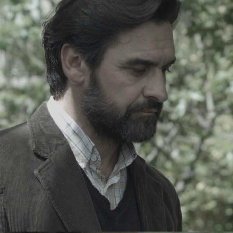 comareacast's tweet photo. Y nuestro gran actor @FranParedes9 es #Miguel en #OSaborDasMargaridas  #Thriller de @MiguelConde23 @ghalebjaber_m #CTV para @TVGalicia #serie  #audiovisualgalego #elsabordelasmargaritas #FranParedes #actor #cine #tv #teatro #talentocomarea #comareacast #orghullo #talentogalego https://t.co/GOnk6W5zZ7