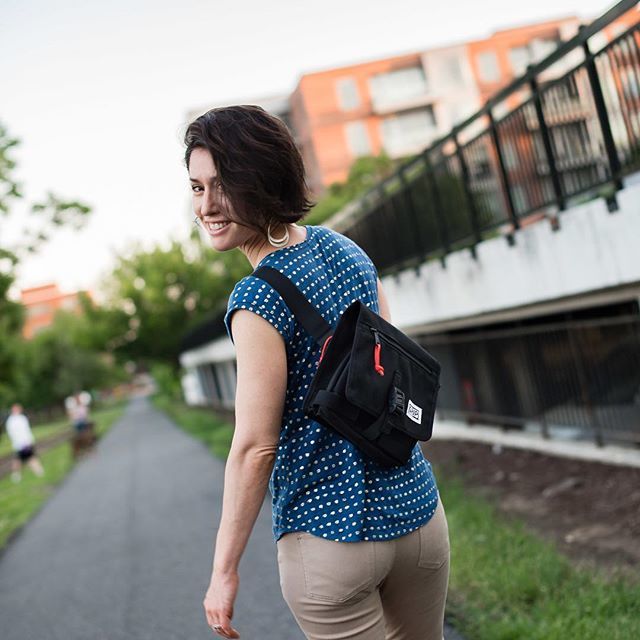 gripunlimited's tweet image. THE DAILY KIT // In black and blue - it fits just enough but keeps your bike light. #gripunlimitedbags
#ridewithgrip
.
.
.
#everydaycarry
#gear
#bikebag
#dccyclists
#bikelife
#bikeDC
#optoutside
#urbancyclist
#mylegsaremygears
#dcbikeride
#biking
#bythin… ift.tt/2tLFPea