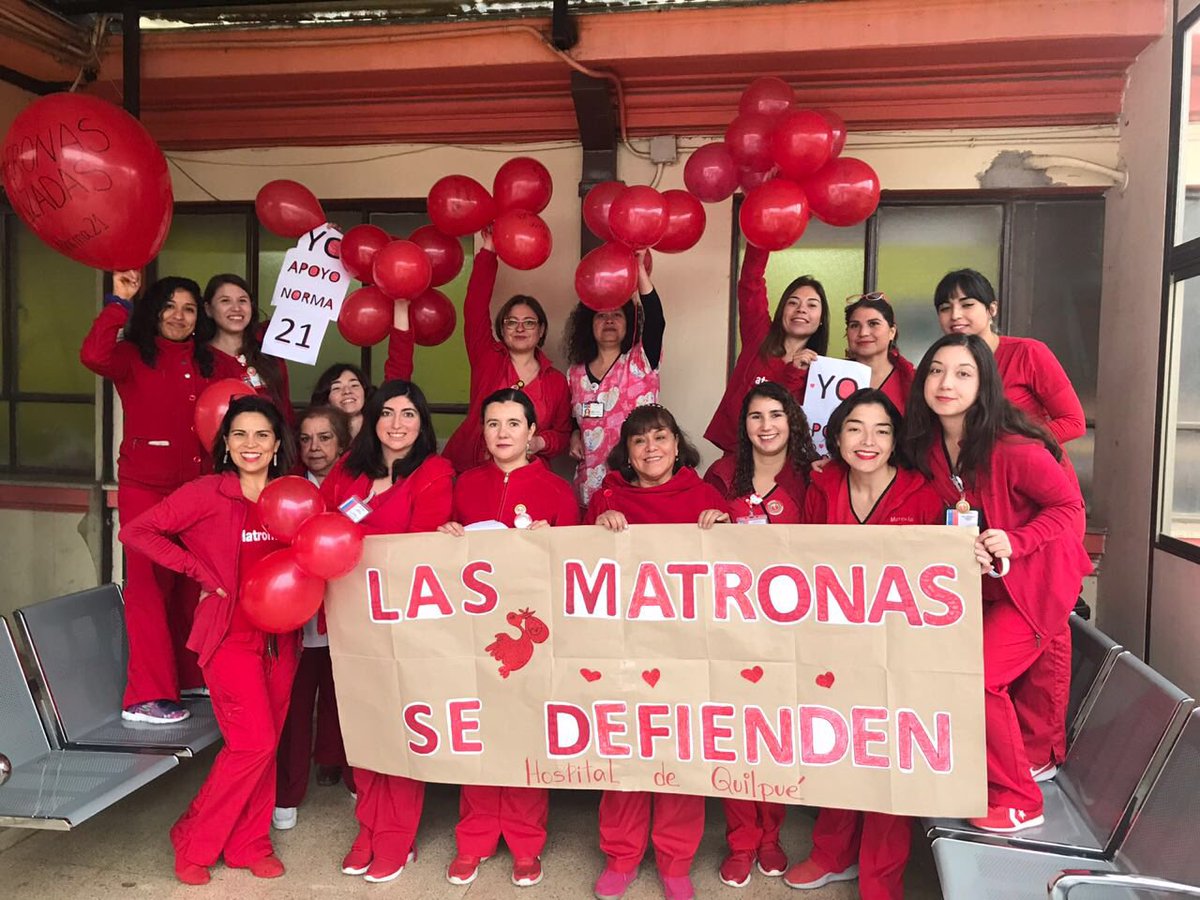 AndreaaPim's tweet photo. Matronas Hospital de Quilpué movilizadas !!! #MatronasEnAlerta  #lamatroneriasedefiende  #norma21 #MatronasEnAlerta https://t.co/i2gIb0MKwV