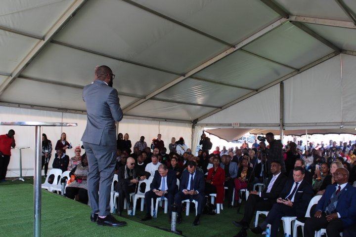 My office today. Launch of the Tembisa YES Community HUB.

We as the Hustlers Academy @hustlersacademysa Leadership 2020 @leadership_2020 & Sbusiso Leope Education Foundation @slef_sa we honoured to be a part of uplifting our communities
#YES
#YES4Youth
#YouthPower
#YESHubTembisa