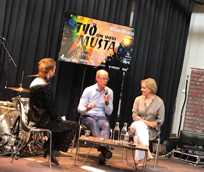 Työeläkeyhtiö Varma (@varma_tweet) on Twitter photo Kenen ääni kuuluu työelämässä? Tulevaisuudenkin työelämässä on mahdollista pärjätä ja viihtyä hyvin. Jokainen voi huolehtia työkyvystään, työssäjaksamisestaan ja osaamisestaan. Tulevaisuuden osaamisesta keskustelevat <a href="/Heino1Olli/">Olli-Pekka Heinonen</a> <a href="/pollaririitta/">Riitta Pollari</a> @MariaVeitola #UusiMusta Kenen ääni kuuluu työelämässä? Tulevaisuudenkin työelämässä on mahdollista pärjätä ja viihtyä hyvin. Jokainen voi huolehtia työkyvystään, työssäjaksamisestaan ja osaamisestaan. Tulevaisuuden osaamisesta keskustelevat <a href="/Heino1Olli/">Olli-Pekka Heinonen</a> <a href="/pollaririitta/">Riitta Pollari</a> @MariaVeitola #UusiMusta