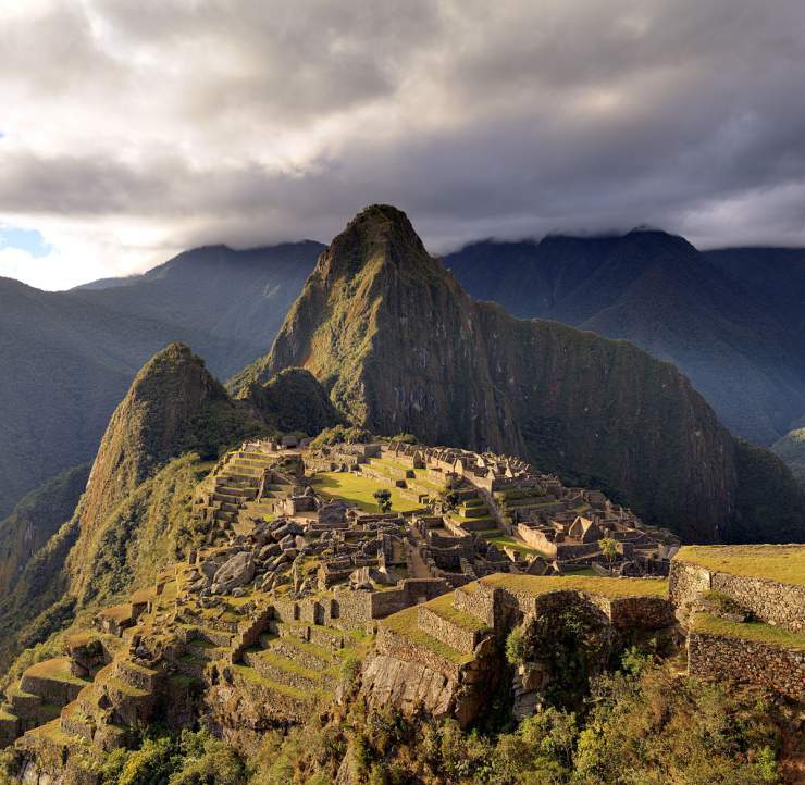 Traveling_89's tweet photo. @NerissaaEmy @JamesBo30041768 Machu Picchu_  Latin America.
It is located in the #Cusco Region, #Urubamba Province, #MachuPicchu District in #Peru ,

@xuankiet https://t.co/jA6mv1jXFw