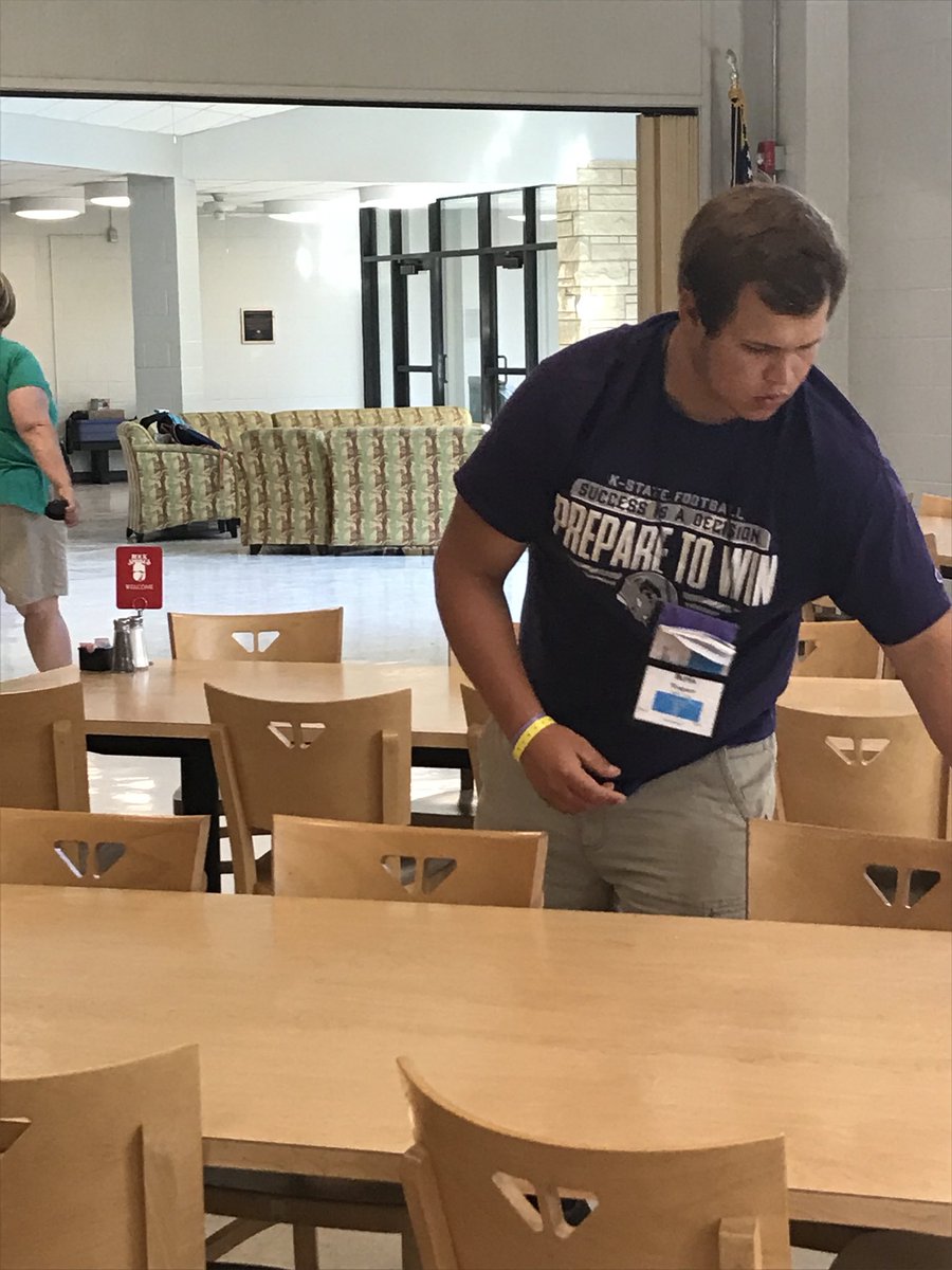 Kansas4H's tweet photo. Even the Counselors take part in KP @RockSprings4H Center! #KS4H #Campference https://t.co/gCuJzKd6Gy