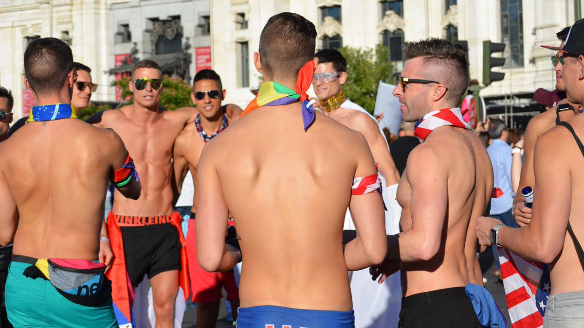 them's tweet photo. Pride Is Still an Elitist White Gay Fantasy https://t.co/cMKjhPPSDW https://t.co/kxC5zgQu37