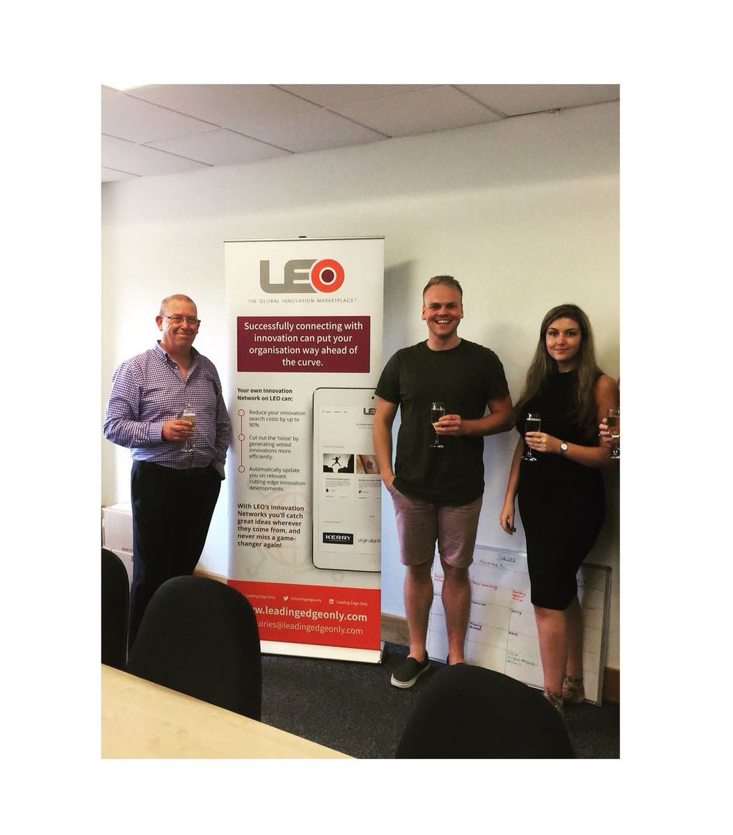 leadingedgeonly's tweet image. A huge congratulations to our Head of Operations, Jayden Halliday for obtaining his Masters today with a distinction. 🍾🎓  #graduation #celebrations #headoffice #ThursdayMotivation