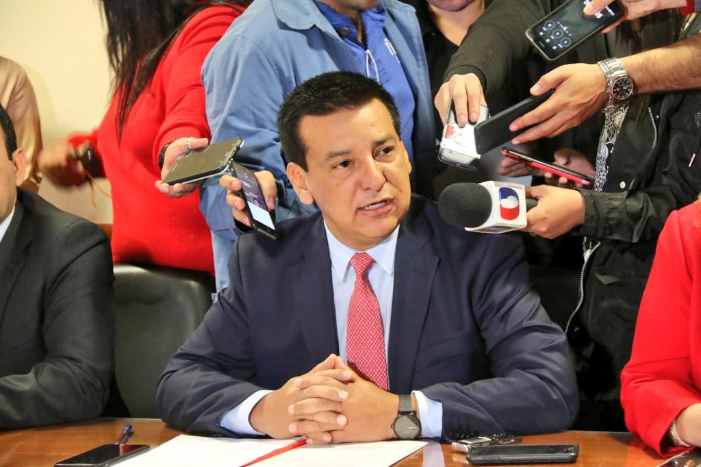 DenisBarrios95's tweet image. NUEVA BANCADA INDEPENDIENTE 
#DIPUTADOS
#LÍDER ARNALDO  SAMANIEGO
#VICELIDER MIGUEL DEL PUERTO
RAMON ROMERO ROA
MARLENE OCAMPOS SECRETARÍA 
JUAN CARLOS OSORIO COOPERATIVISTA
LUIS URBIETA
CARLOS NÚÑEZ SALINAS 
#SENADORES
LILAN SAMANIEGO 
DERLIS OSORIO
@780AM