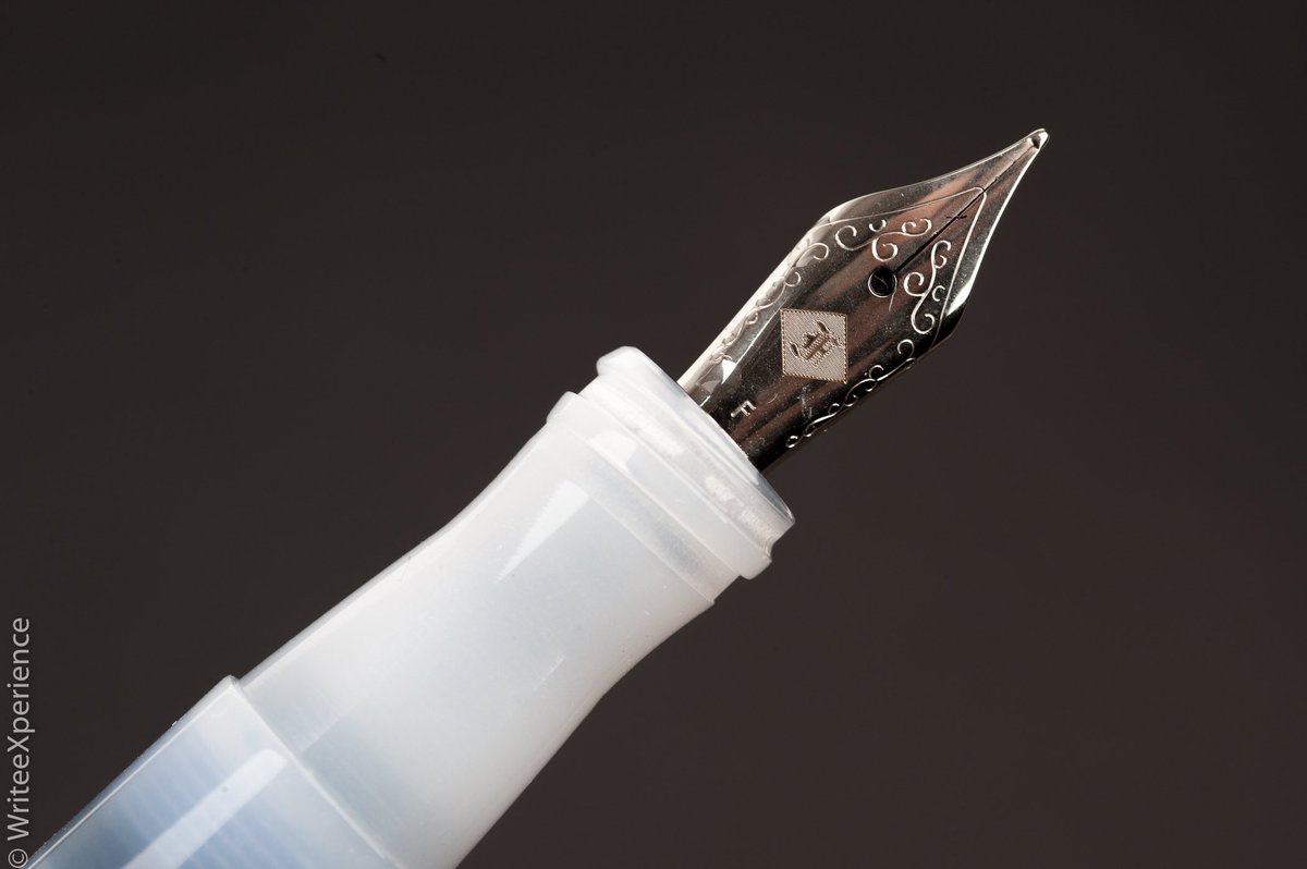 writeexperience's tweet photo. A pocket #fountainpen with a big personality! The Franklin Christoph Model 45 is a wonderful pen. Read my review https://t.co/r4fMJNP6ut @franklinchristoph #Model45 https://t.co/h2hhwxuPse