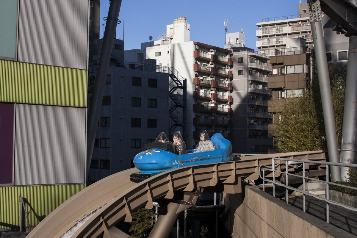 StreetLondonPS's tweet photo. Hello! @Julie_Hrudova here. My talk will be about my Instagram account #streetrepeat where I gather visual similarities in #streetphotography to show how much inspiration and influence there is within the genre. This is a photo from Tokyo. For info visit https://t.co/XHN83SOFH9 https://t.co/wlDxorphSd