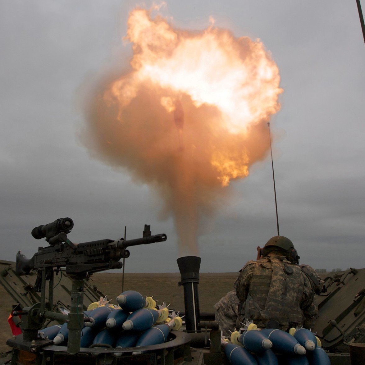 hangitfirecom's tweet image. L TRP 4th SQ 2CR
photo by Marla Keown