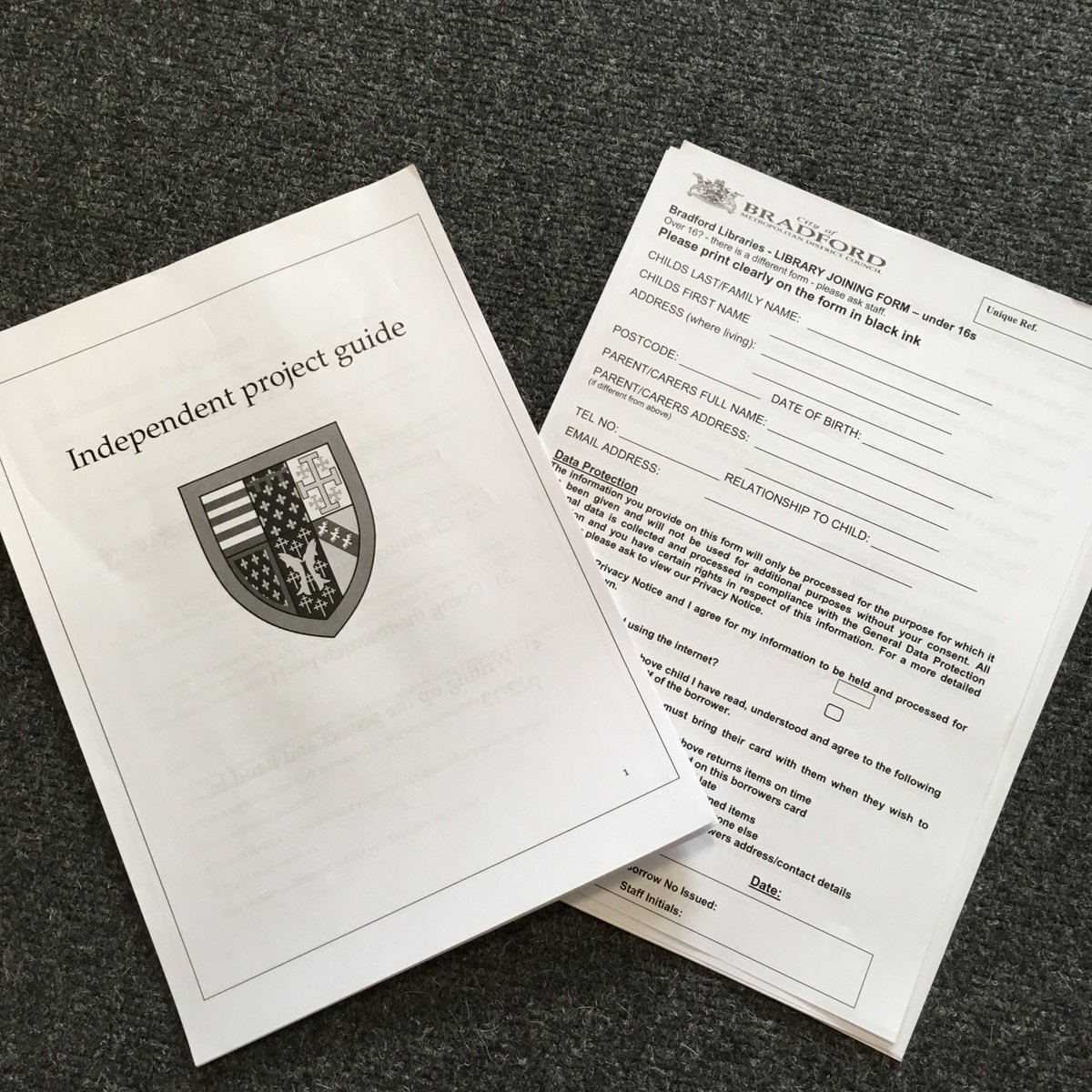 Year 10's @CamOutreach Summer Project has been set! Reading and books for research available from <a href="/bradfordlibs247/">Bradford Libraries</a> - join now! #ChallengeAccepted #researchforwriting #summerholidays