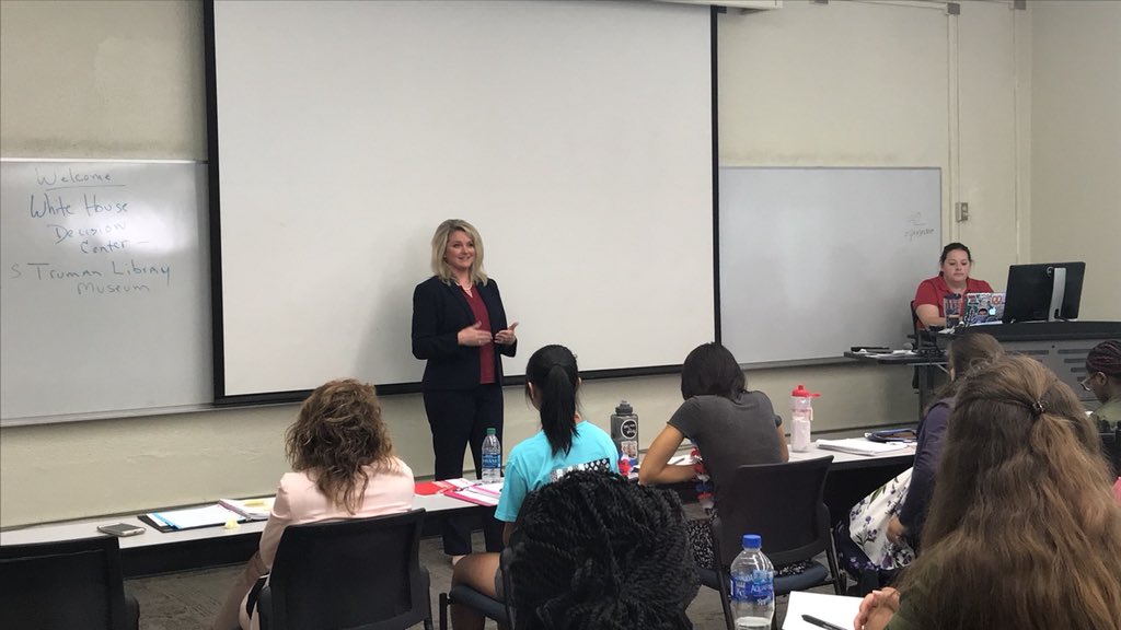 MoAgriculture's tweet photo. Director @chrischinn started her morning with @MOGirlsState in Warrensburg. Great visit about leadership, public service and agriculture life! #ALAMGS https://t.co/ZEZYDp2DA1