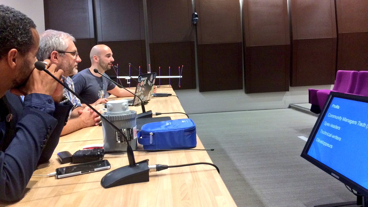 communaute_cimi's tweet image. #miditech @HANDHackers - @LoicOrtola #HAND a besoin de vous -&amp;gt;