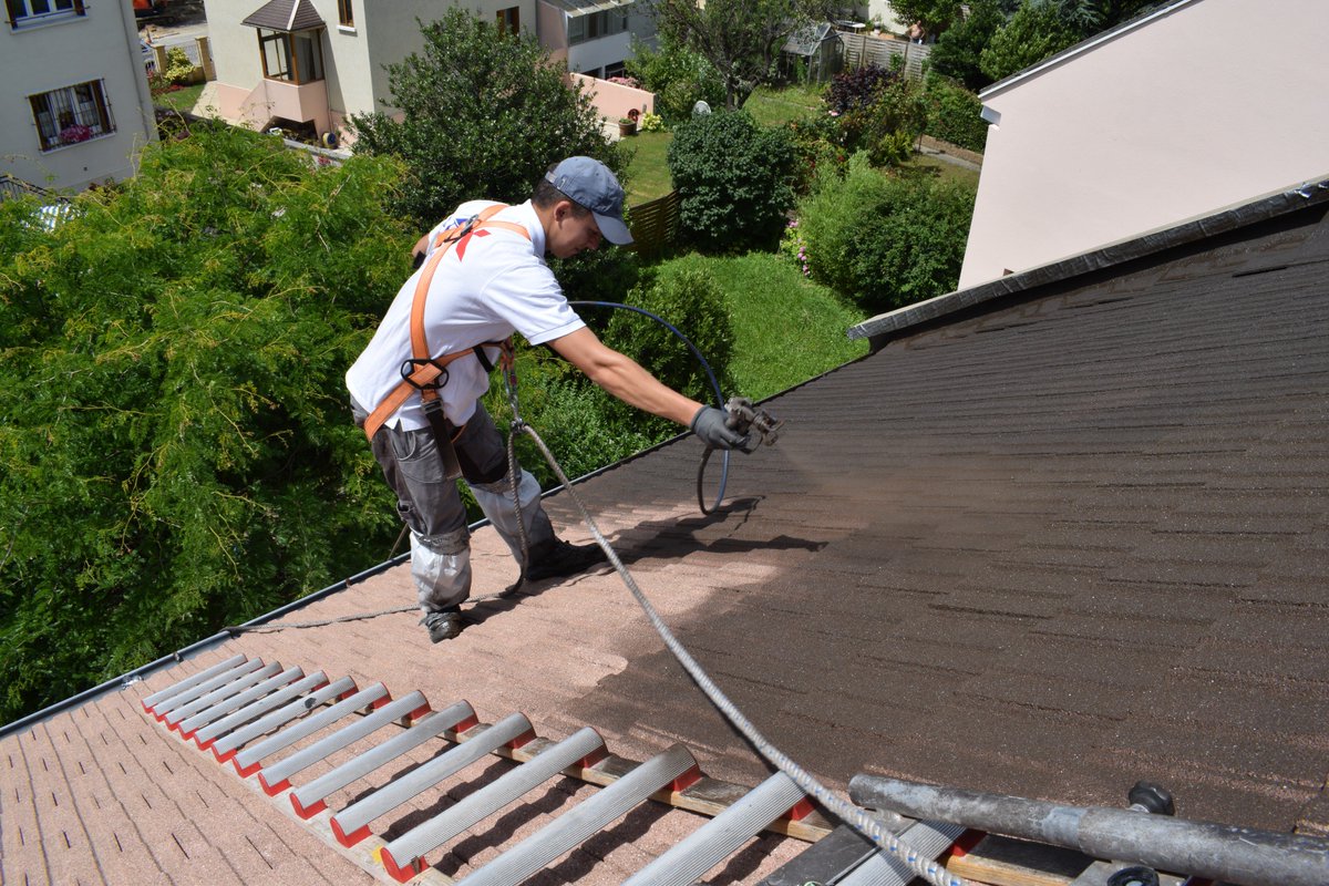 AfihIsolation's tweet photo. #JeudiPhoto : Le soleil est au rendez-vous, et c'est le moment idéal pour refaire la beauté de votre maison 🏠!! #renovation #peinture #ravalement https://t.co/ZTDQ3L7t1b