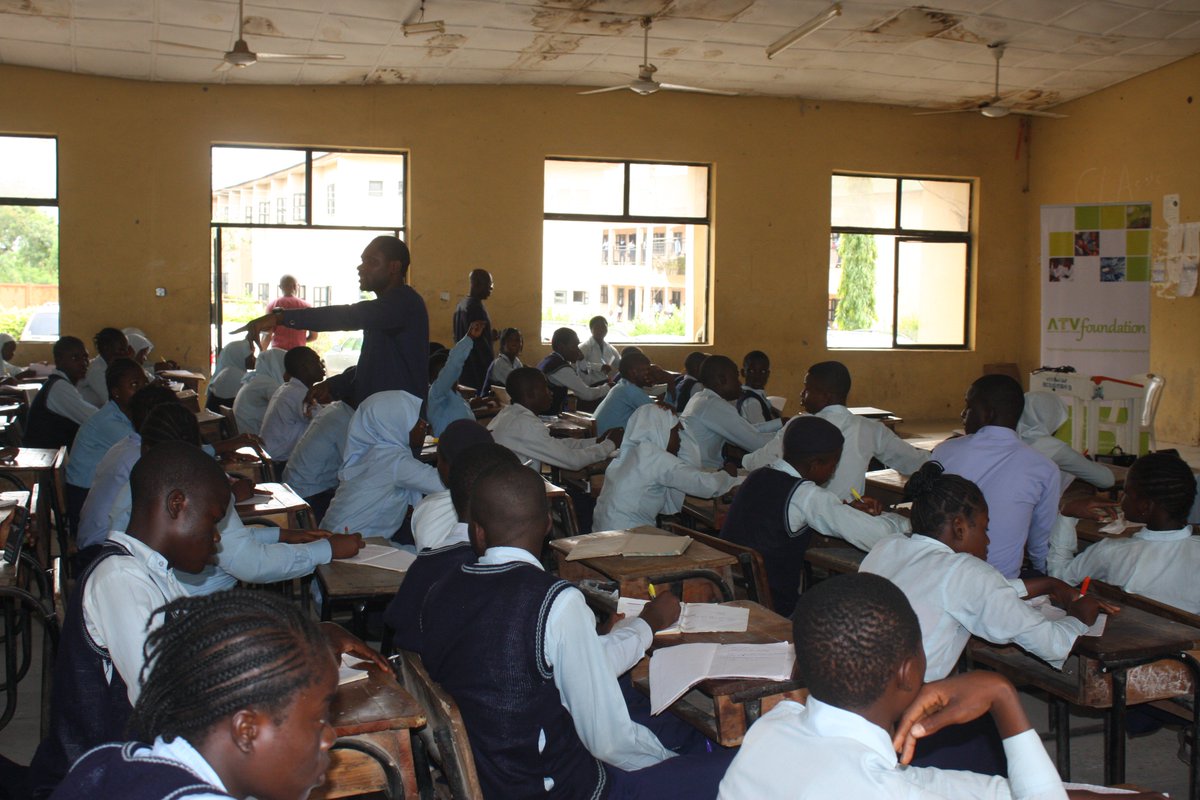 atvfoundation's tweet photo. Our emath project at Government Secondary School Hajj Camp Gwagwalada @ATVFZ @enspireATV @TETFundinfo #edtech #education #csr #nigeria #africa #elearning @PersonaLearn #emath @MavisComputel https://t.co/wsRhYdwUSM