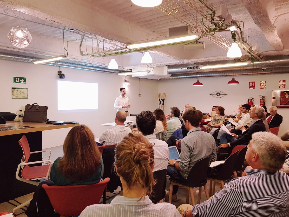 AnaAramendia's tweet image. @ChaingoTech son los primeros en presentar su proyecto en @KeiretsuSpain dentro de #SpacesRío 👏👏👏👏#startups @spacesworks