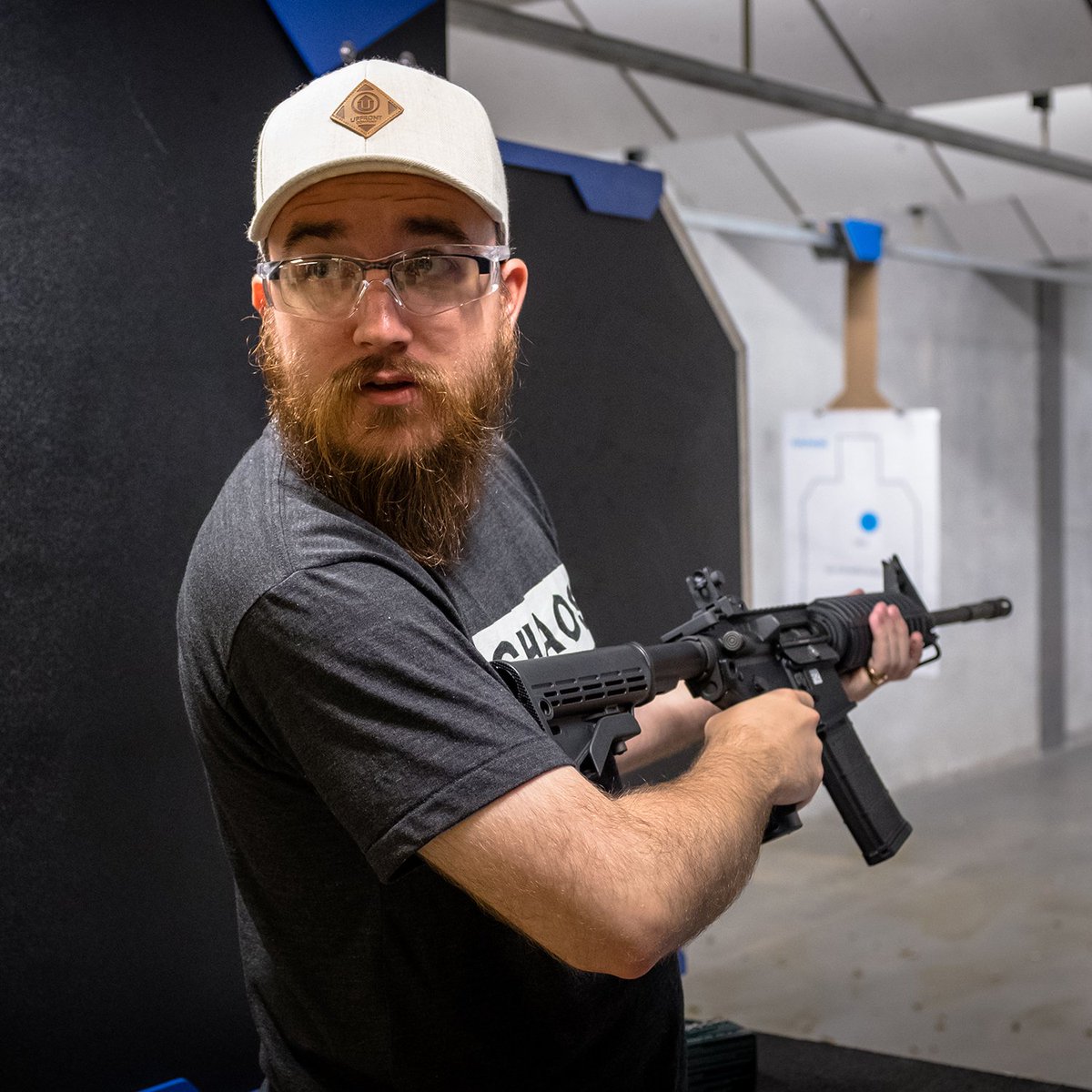 #ChaosR6 is set to play against IDK. It's a match between old teammates, but <a href="/Renuilz/">Renuilz</a> the Maestro is ready.

📺twitch.tv/rainbow6