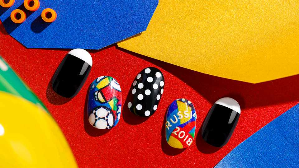 o2nailscanada's tweet photo. Last round of the World Cup Group Play! What's your favorite team? Haven't decided yet? No worry, we got some warm up design for you!
Check out how we make them in just a few steps: https://t.co/fftqH6qxYJ
#o2nails #o2nailscanada #worldcup2018 https://t.co/w2bCCegrPH
