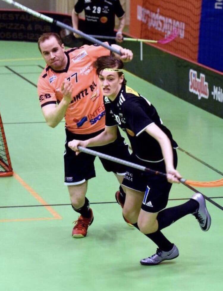 Vi forsätter presentera de nya spelarna i JAS/HJ17-truppen och idag välkomnar vi Sunne-killen Johan Hagelin till Hagfors och Hibs! hibs.nu/Foreningen/Lag…
#hibs #innebandy