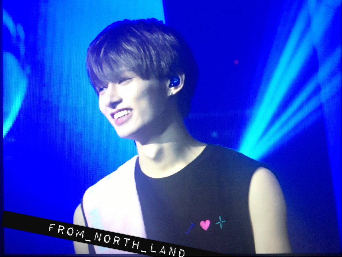 from_north_land's tweet photo. 180628 프리뷰 #준 #문준휘 #文俊辉 #세븐틴 @pledis_17 https://t.co/Q8ewXrtk19