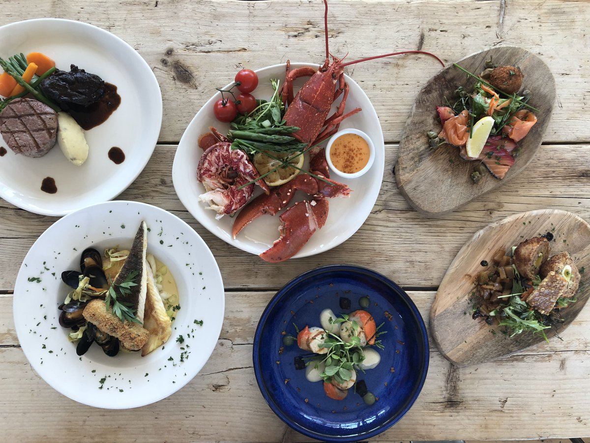 radius7food's tweet photo. Left to right: Les Warne Beef Fillet, Grilled Dartmouth Lobster, Trio Of Salmon, Pan Roasted Fillet Of Brixham Plaice, Seared Brixham Scallops, Radius 7 Scotch egg. #radius7 #keepitlocal #dartmouth #restaurant https://t.co/tr4RoywVLY