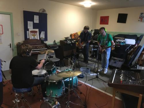 Season 7 episode 1 feat. The <a href="/RenadeansUK/">The Renadeans</a>: soundcloud.com/ryan-d-william…
