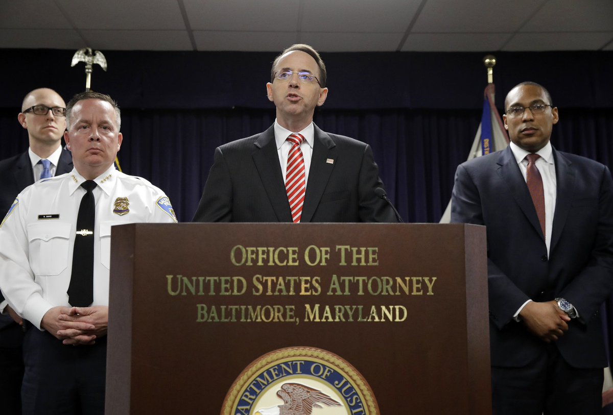 truthsearch1957's tweet photo. #WeThePeople Refuse 2 pay Corrupt Public Servants who RUIN LIVES
Rod Rosenstein, Wrey, Strzok, McCabe, &amp; Comey get Unearned WTP $$ 4 #Selfgain #Families #Wives
Jail #NMS15a $Swine $Crime
False Filings Under Oath
Fraud #Affidavits
Illegal #Ratifications
#Robosigning
#Forgery
$PIGS https://t.co/vH0AKgbZ4i