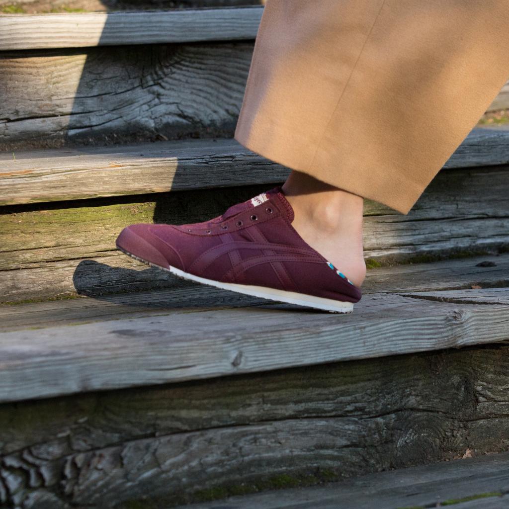 onitsuka tiger plaza senayan promo