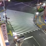 サッカー日本代表がグループリーグを突破した瞬間の？徳島駅前スクランブル交差点の様子!