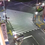 サッカー日本代表がグループリーグを突破した瞬間の？徳島駅前スクランブル交差点の様子!