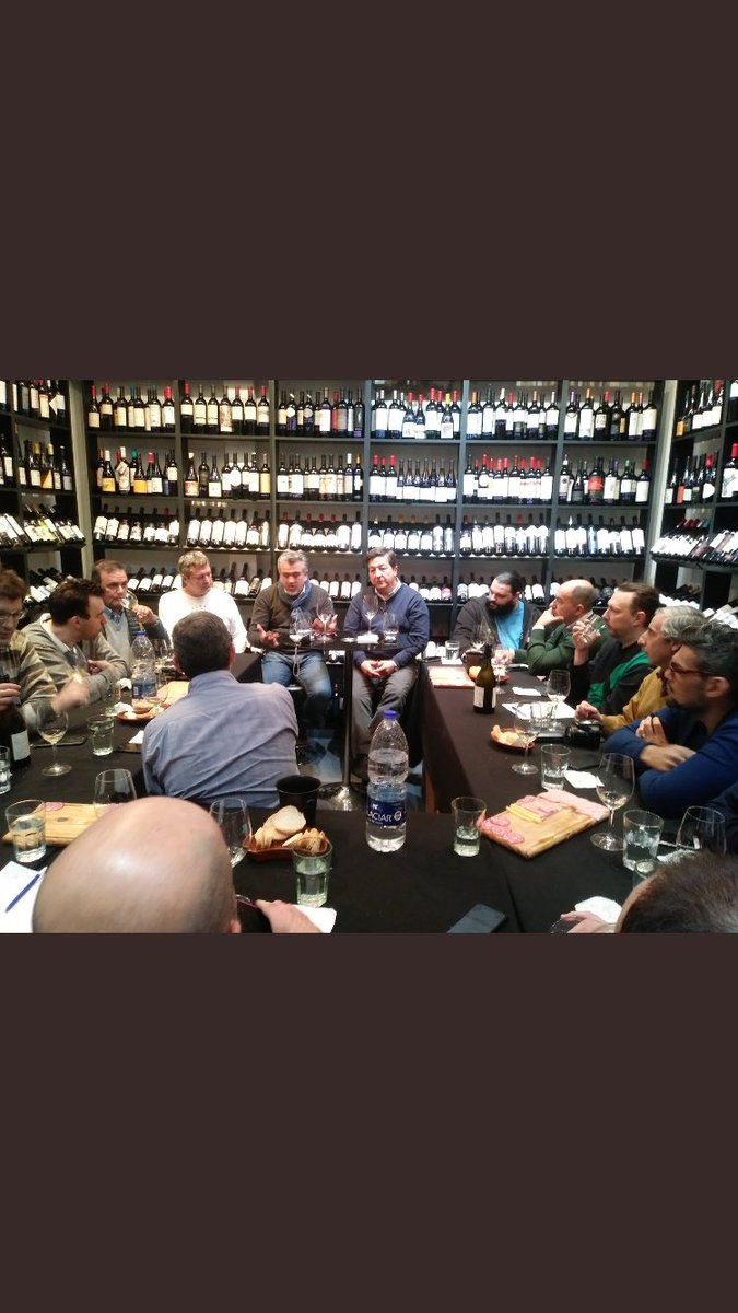 Impresionante #DegusEnOzono! Gracias <a href="/rcipresso/">Roberto Cipresso</a> &amp; <a href="/SantiagoAchaval/">Santiago Achaval</a> - <a href="/Matervini/">Bodega Matervini</a> portfolio completo &amp; Pachamama!!! De yapa la visita también del <a href="/rdcafayate/">Rafael Domingo</a>, que LUJO!!! #ElVinoUne