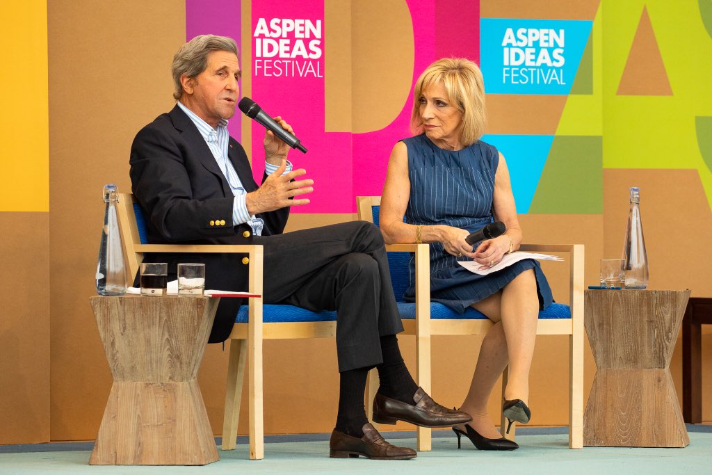 BWArchitects tweet media