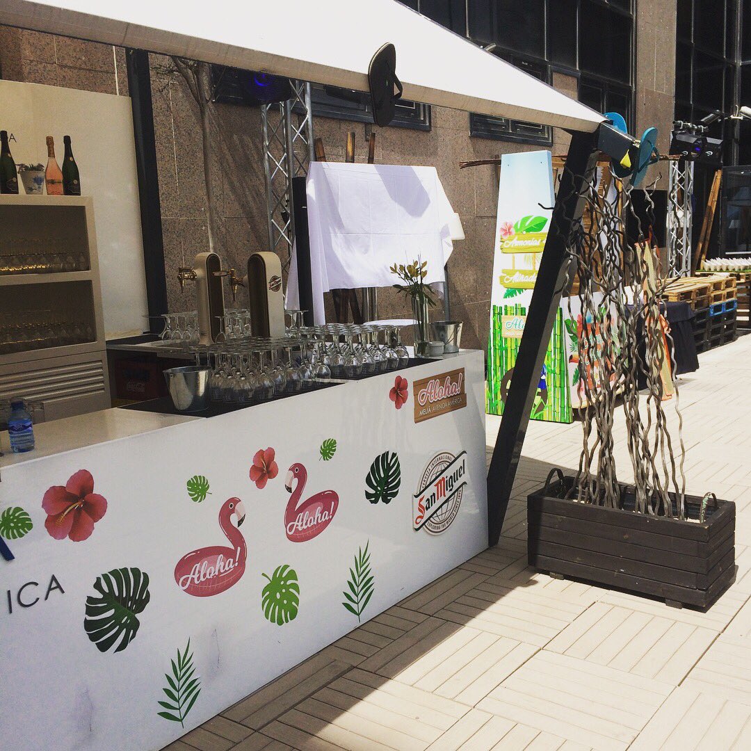 stevan_bzh's tweet photo. Preparando #TuMejorVerano by #MeliaAvenidaAmerica https://t.co/1Lz3r4UN6t